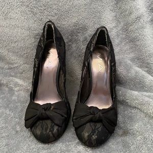 Mia High Heeled pumps